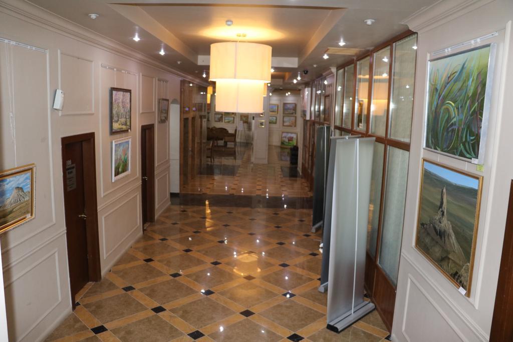 Aktau Hotel Exterior foto